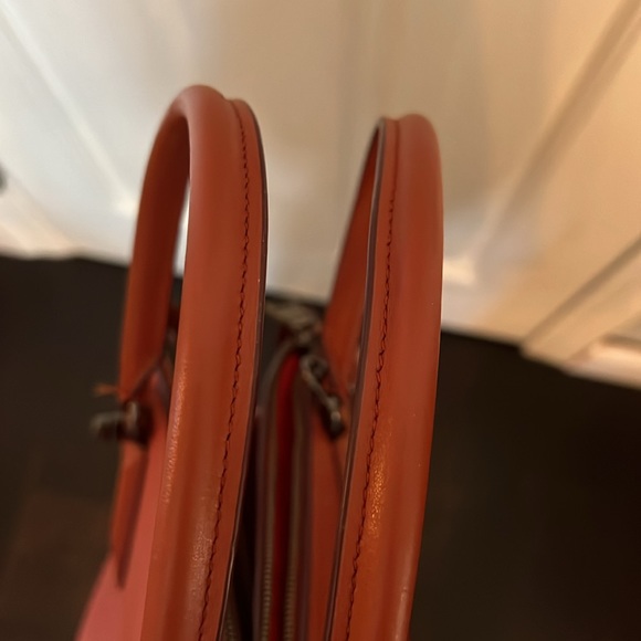 Coach bag like new condition - Picture 15 of 16